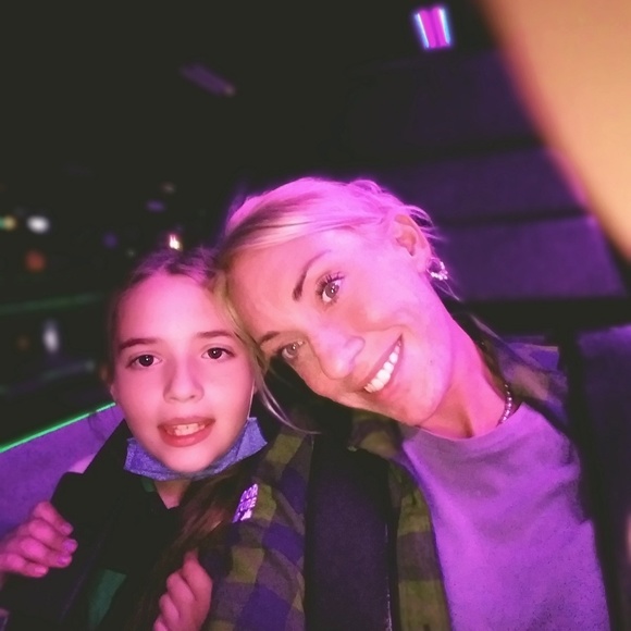 Meet your Posher, Mariah - Picture 1 of 1